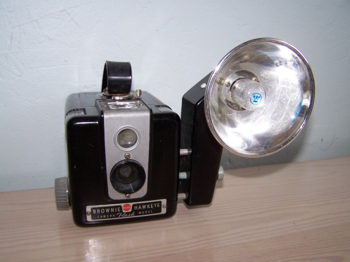 kodakbrowniehawkeyeflashmodel.jpg